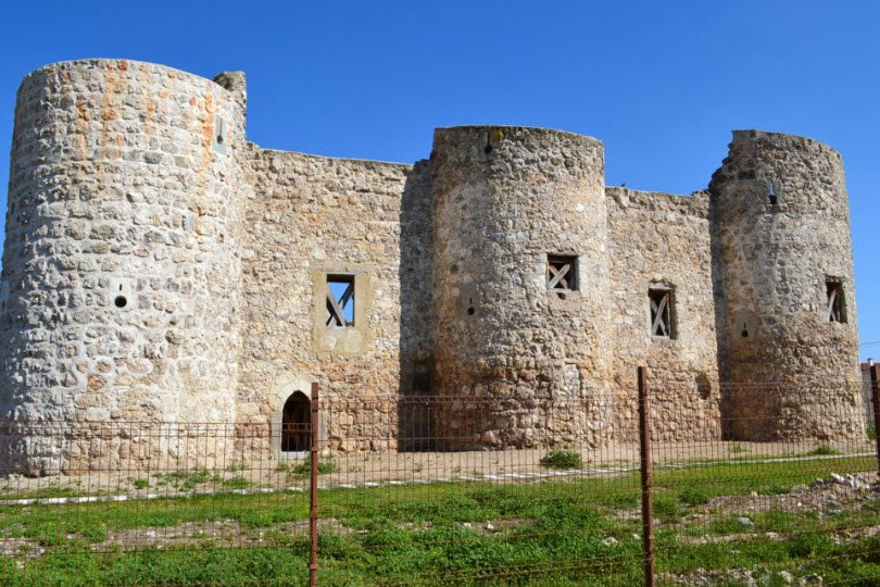 Castle Puñonrostro, Spain